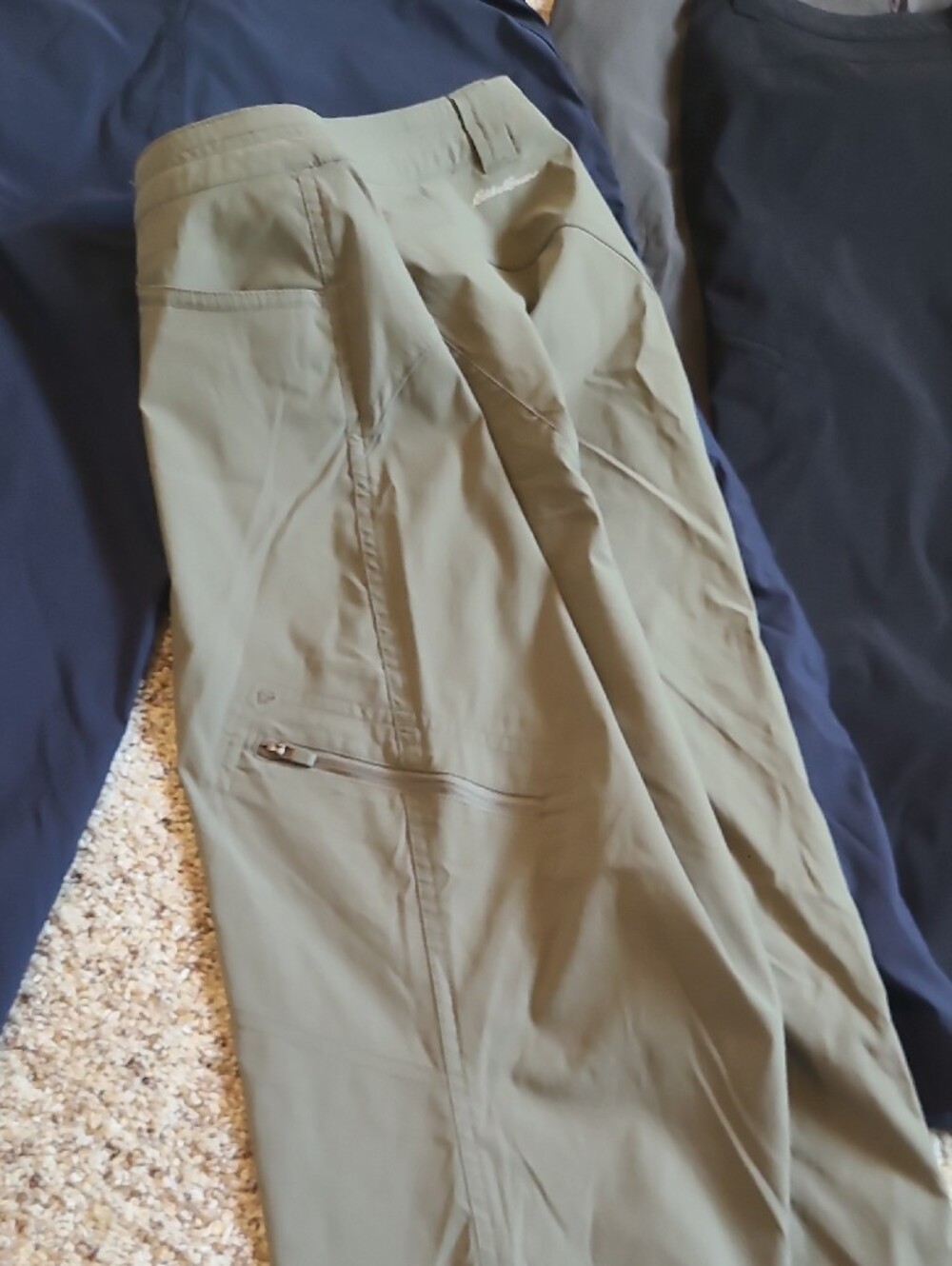 Eddie Bauer Women's Ankle & Cropped Pants in Black, Navy & Olive - Picture 5 of 6